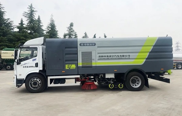 凌宇純電動(dòng)洗掃車(chē)的優(yōu)勢(shì)和特點(diǎn)！五大優(yōu)勢(shì)特點(diǎn)詳解！